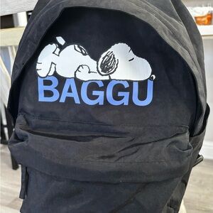 Baggu Black Backpack with Snoopy design